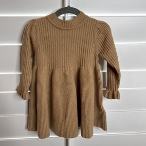 Baby girl GAP size 12-18M long sleeve caramel/brown/tan dress.
